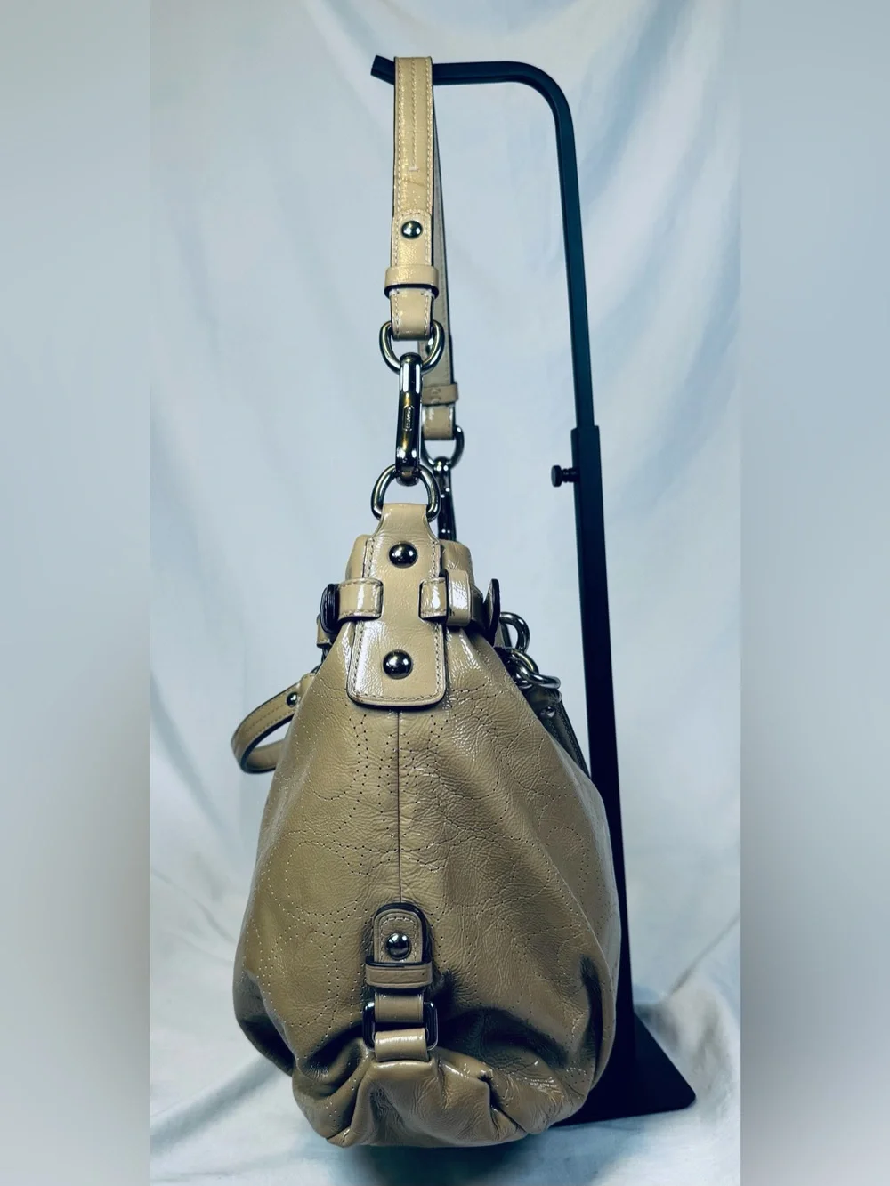 Coach Brooke Beige Patent Leather Tote Silvertone Hardware Accents